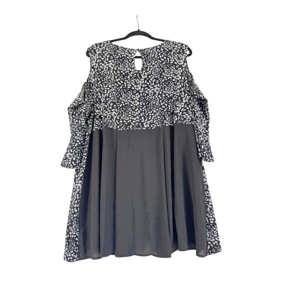 Vince Camuto 2X Black White Print Cold Shoulder Dress Sheer Back Keyhole Detail - Picture 2 of 5